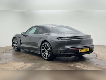 Used Porsche Taycan 2022 for sale - 76447075: Photo