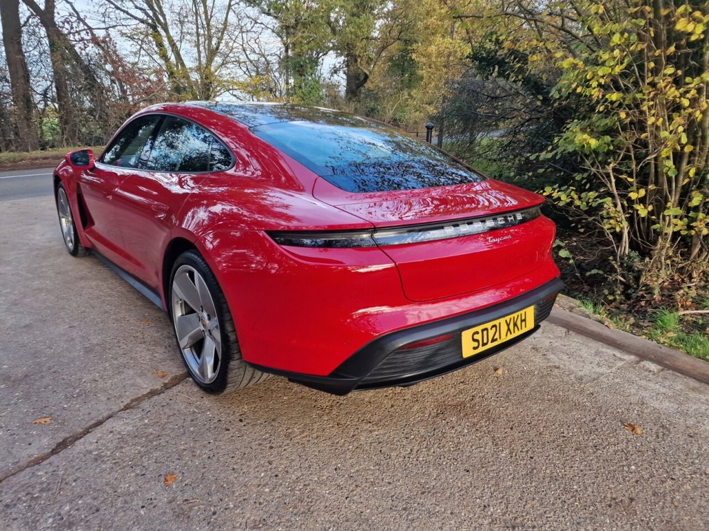 Used Porsche Taycan 2021 for sale - 76593482: Photo 11