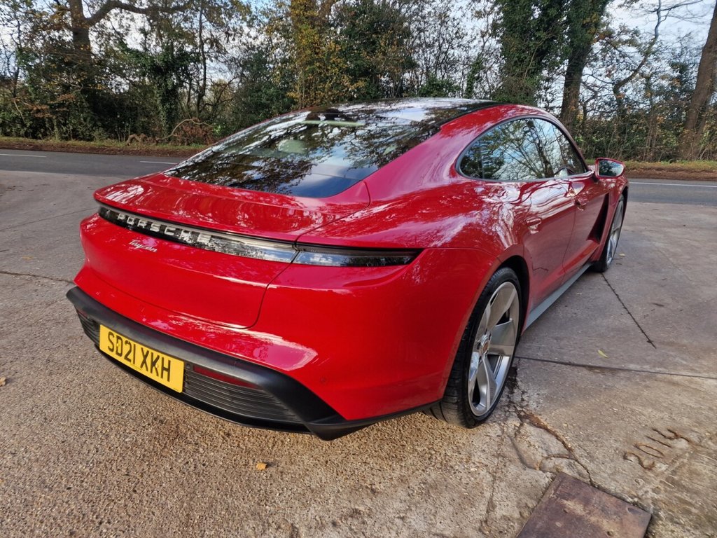 Used Porsche Taycan 2021 for sale - 76593482: Photo 14