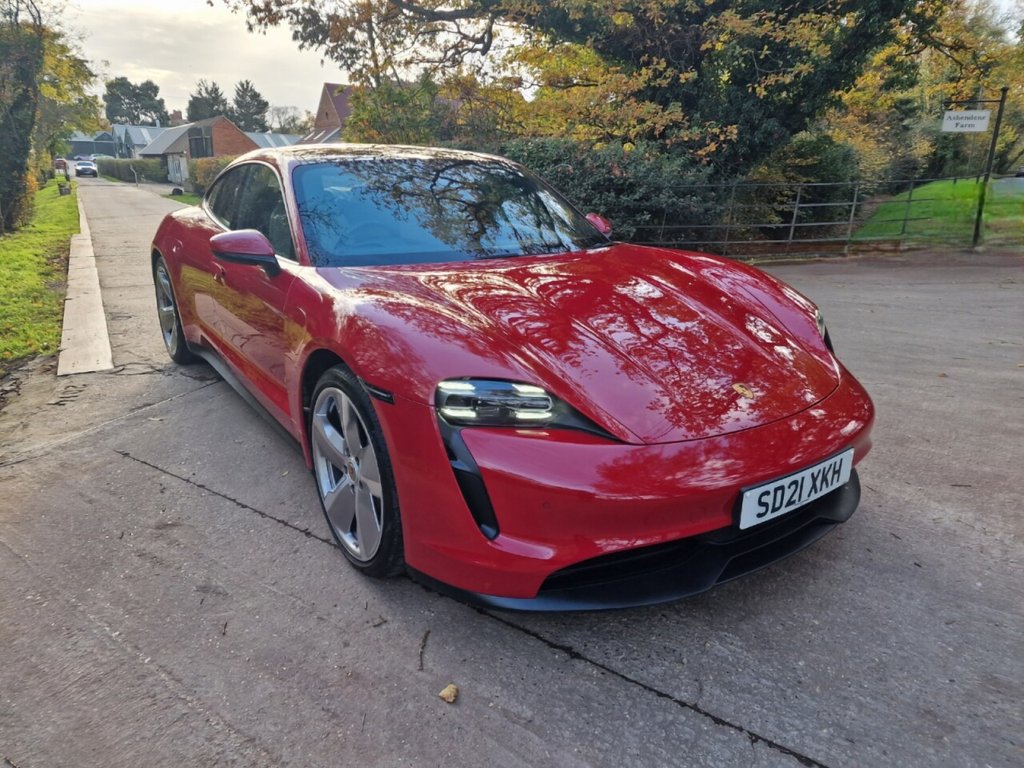 Used Porsche Taycan 2021 for sale - 76593482: Photo 2