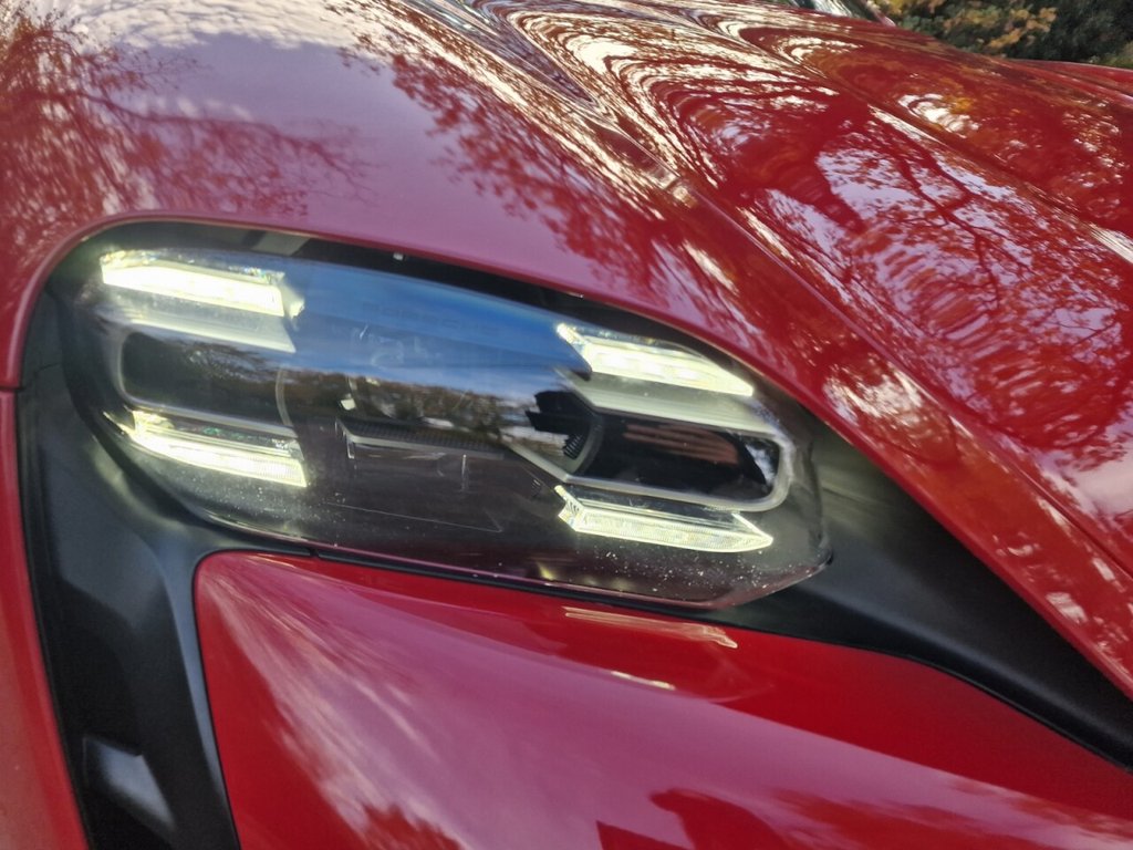 Used Porsche Taycan 2021 for sale - 76593482: Photo 20