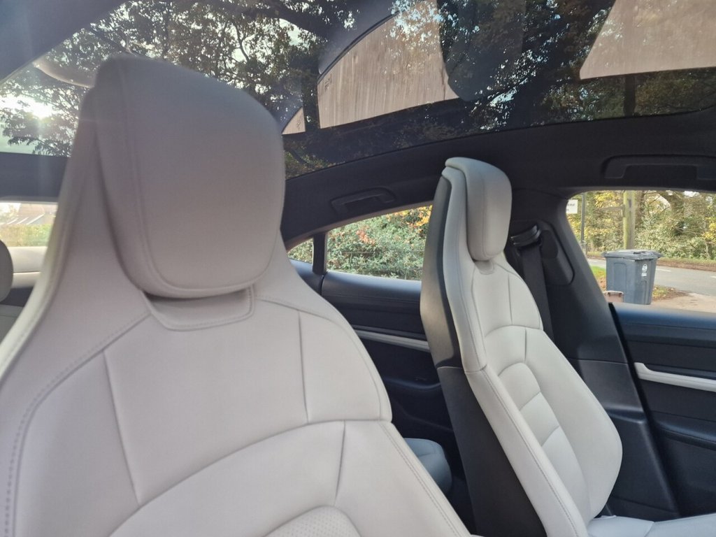 Used Porsche Taycan 2021 for sale - 76593482: Photo 23