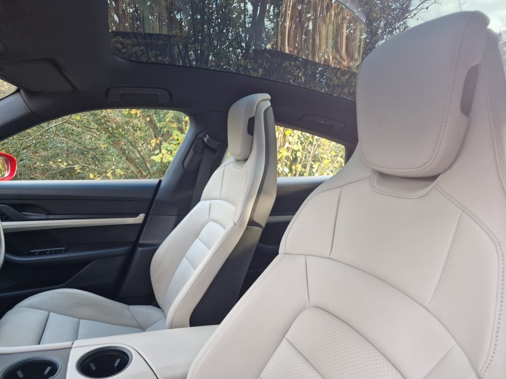 Used Porsche Taycan 2021 for sale - 76593482: Photo 33