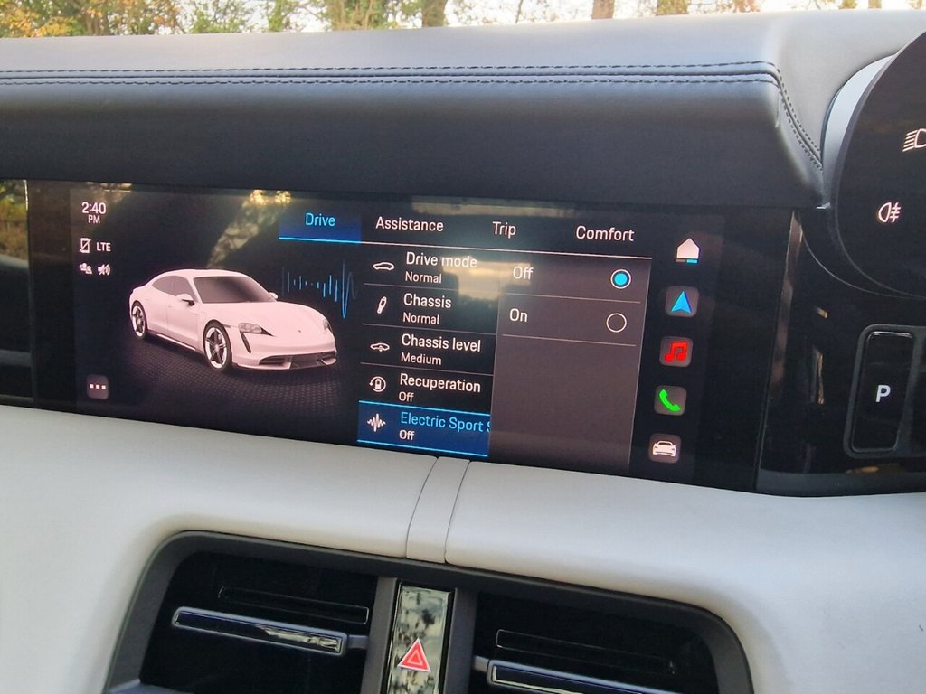 Used Porsche Taycan 2021 for sale - 76593482: Photo 38