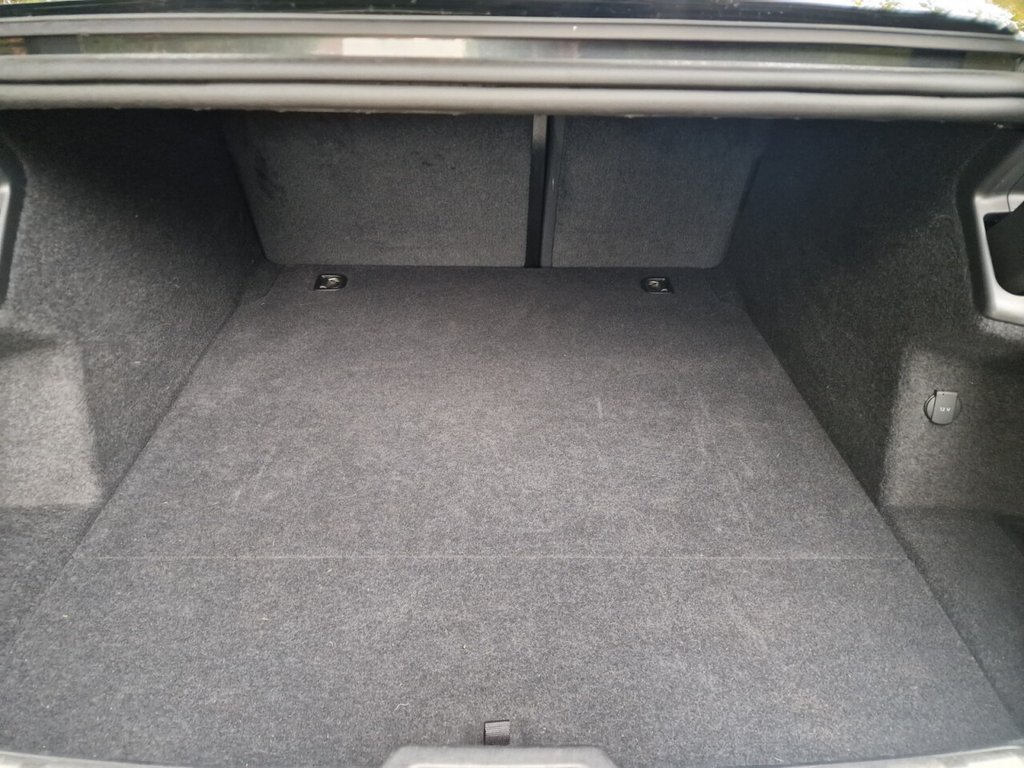 Used Porsche Taycan 2021 for sale - 76323291: Photo 36