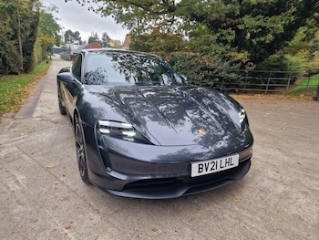 Used Porsche Taycan 2021 for sale - 76323291: Photo