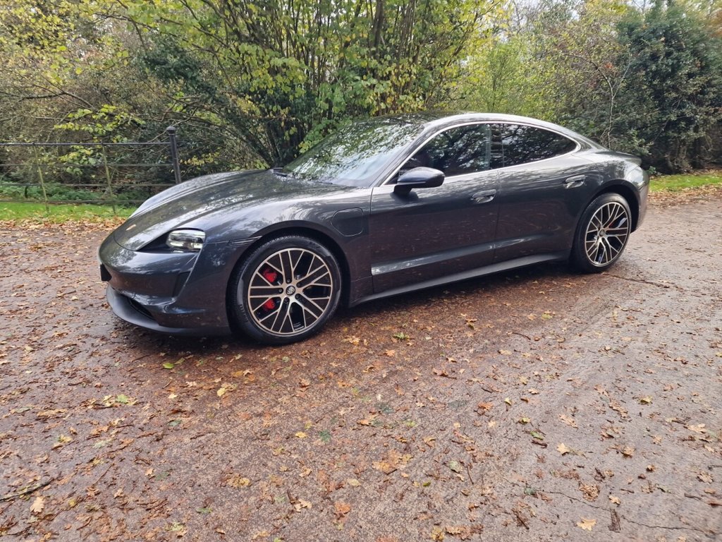 Used Porsche Taycan 2021 for sale - 76323291: Photo 8