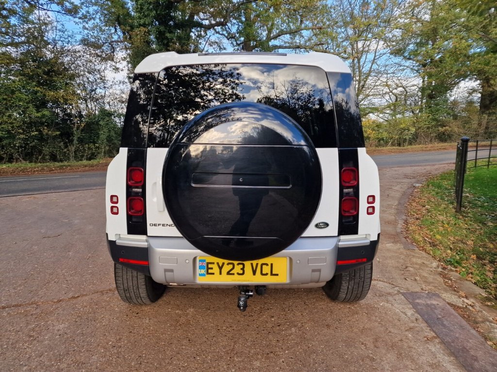 Used Land Rover Defender 2023 for sale - 76367855: Photo 13