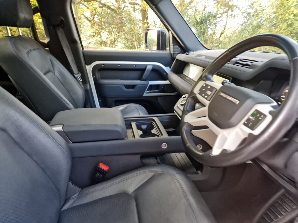 Used Land Rover Defender 2023 for sale - 76367855: Photo 21