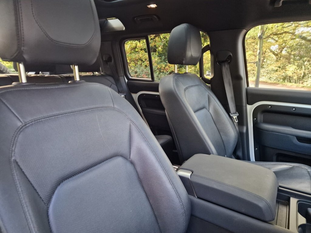 Used Land Rover Defender 2023 for sale - 76367855: Photo 22