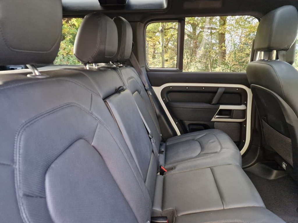 Used Land Rover Defender 2023 for sale - 76367855: Photo 29