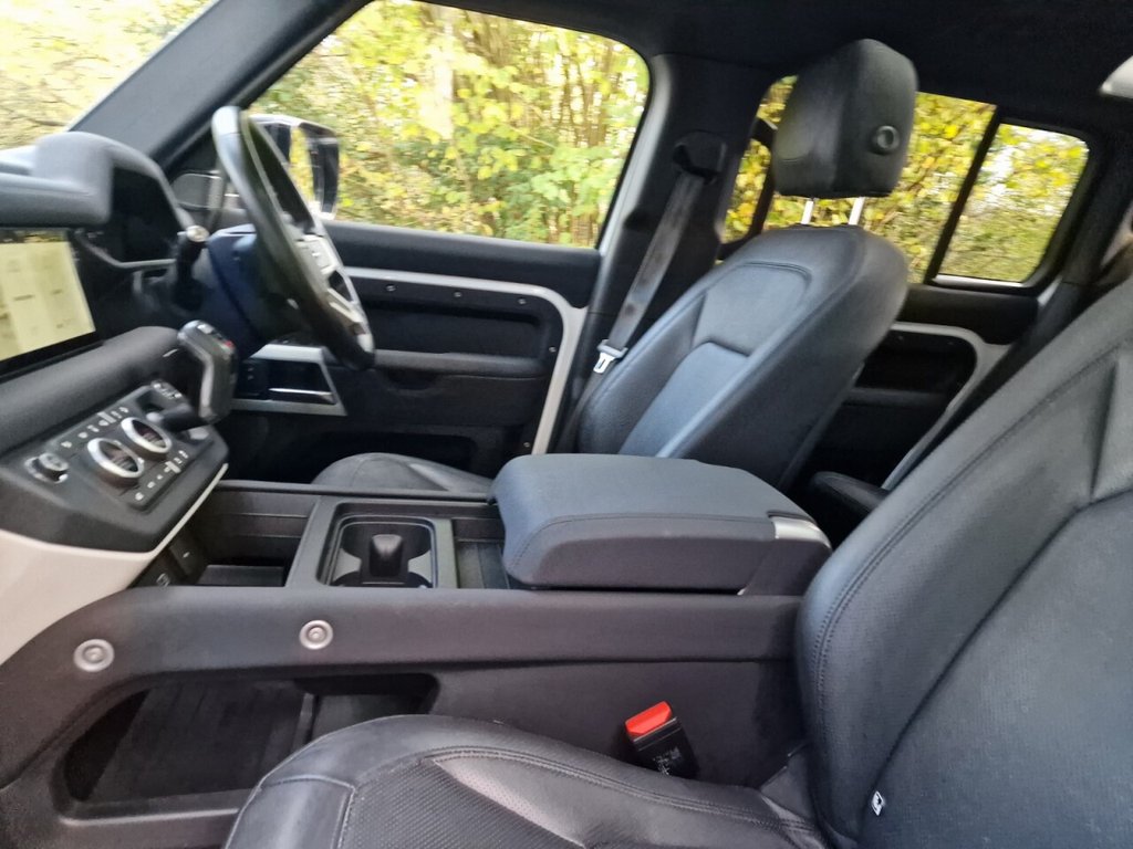 Used Land Rover Defender 2023 for sale - 76367855: Photo 35