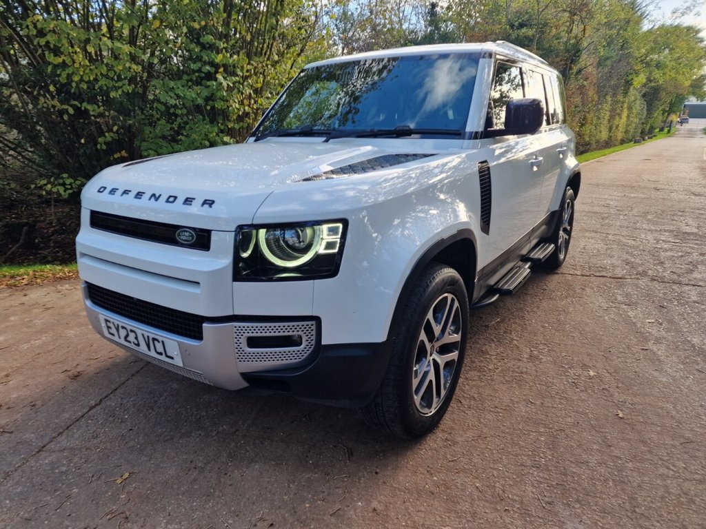 Used Land Rover Defender 2023 for sale - 76367855: Photo 6