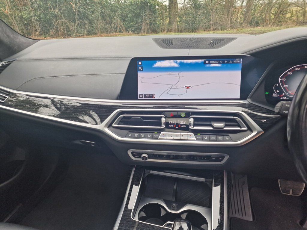 Used BMW X7 2021 for sale - 76323221: Photo 32