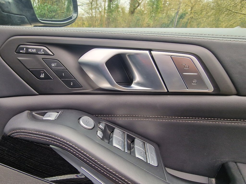 Used BMW X7 2021 for sale - 76323221: Photo 36