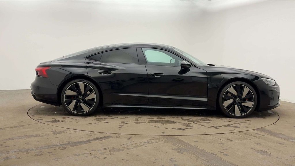 Used Audi RS e-tron GT 2021 for sale - 76380075: Photo 3