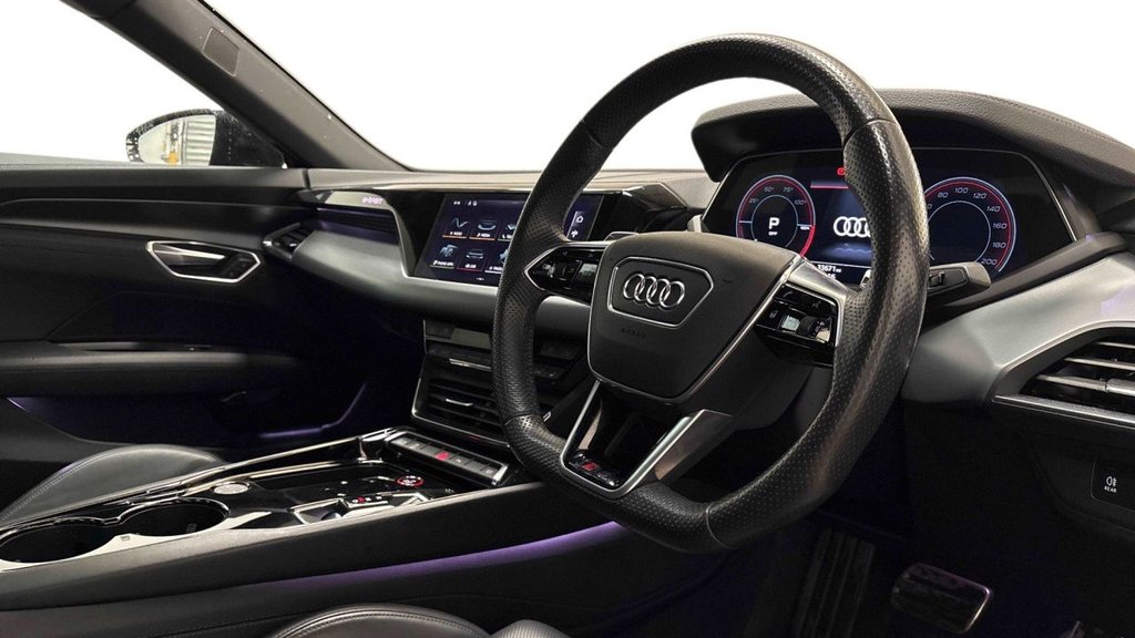 Used Audi RS e-tron GT 2021 for sale - 76380075: Photo 4