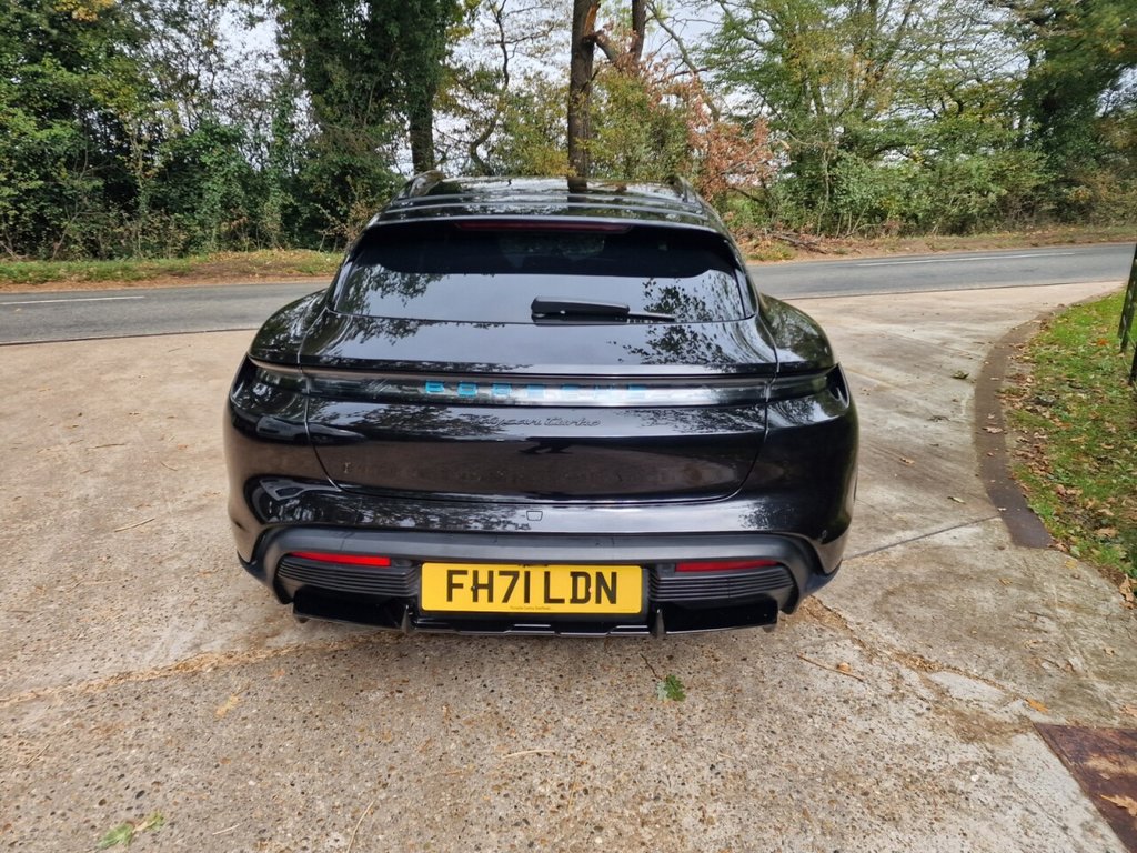 Used Porsche Taycan 2021 for sale - 76323024: Photo 13