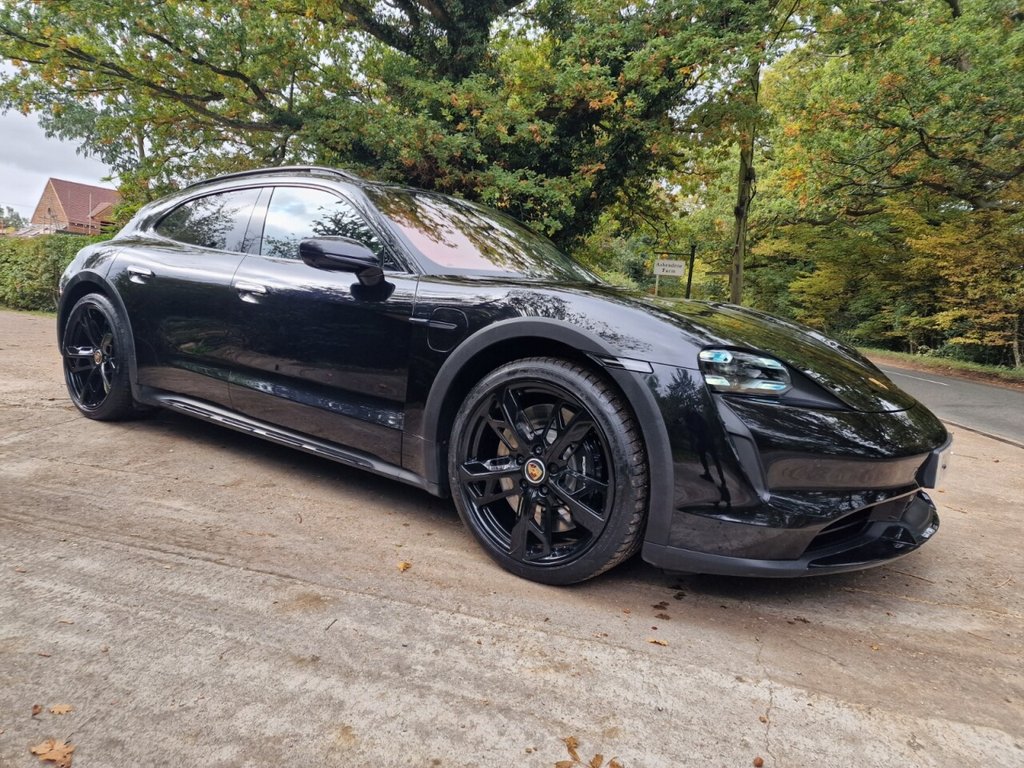 Used Porsche Taycan 2021 for sale - 76323024: Photo 20