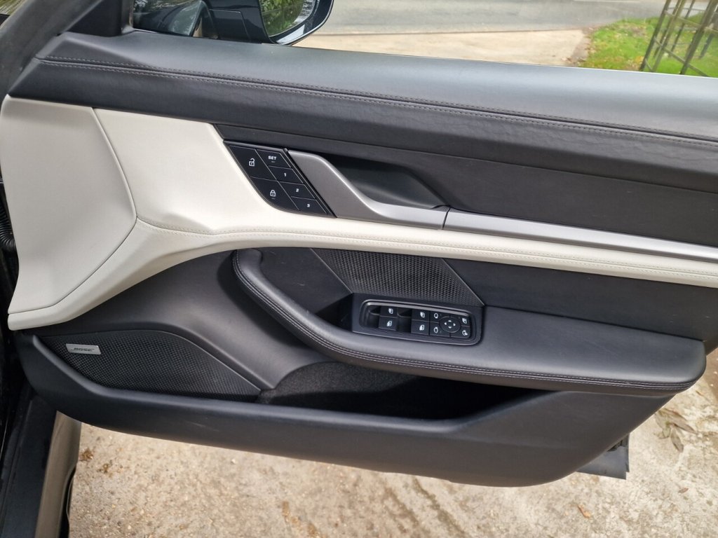 Used Porsche Taycan 2021 for sale - 76323024: Photo 28