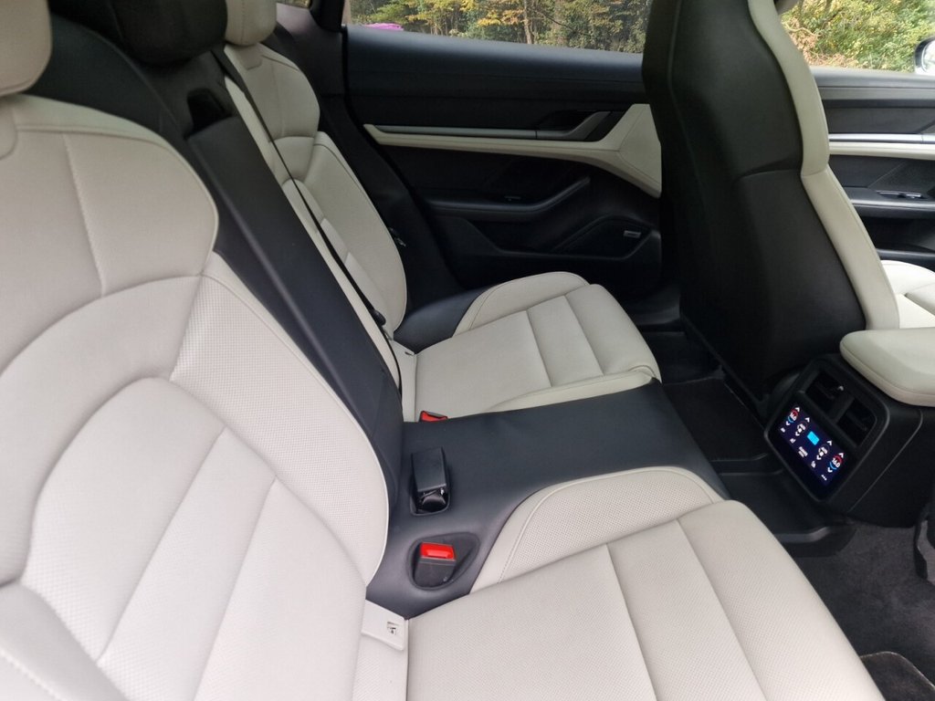Used Porsche Taycan 2021 for sale - 76323024: Photo 31