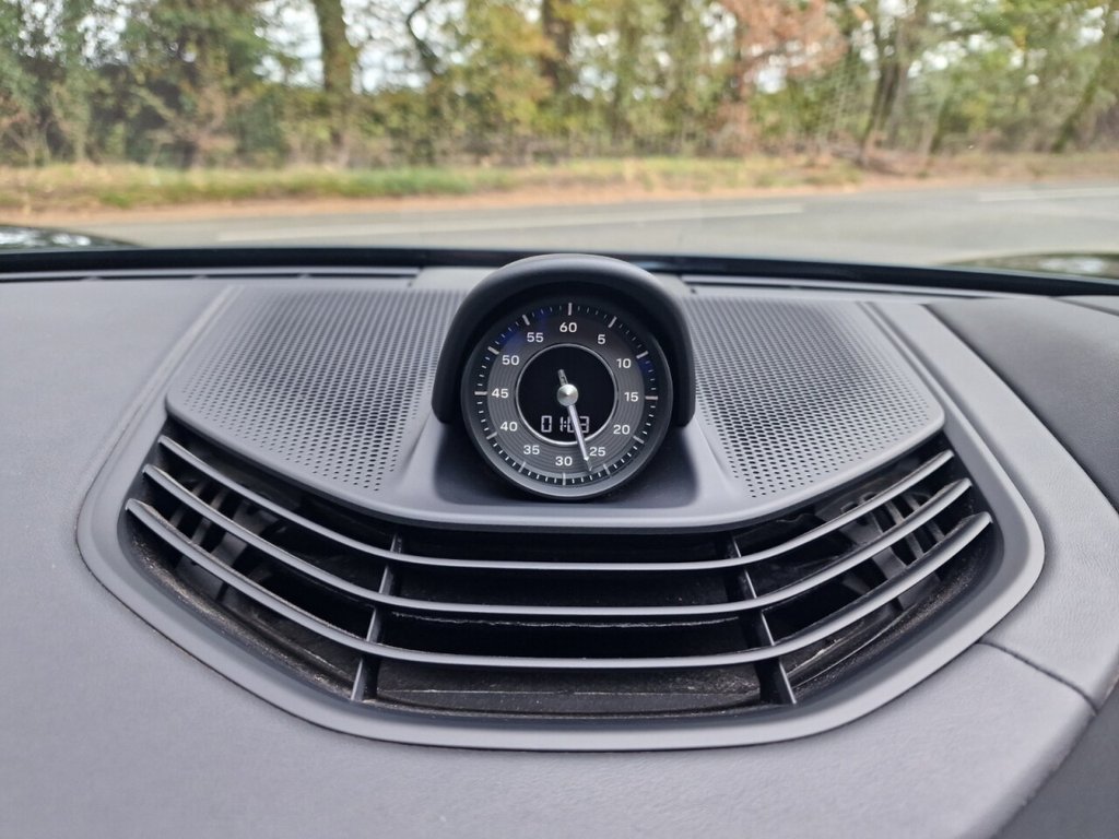 Used Porsche Taycan 2021 for sale - 76323024: Photo 41