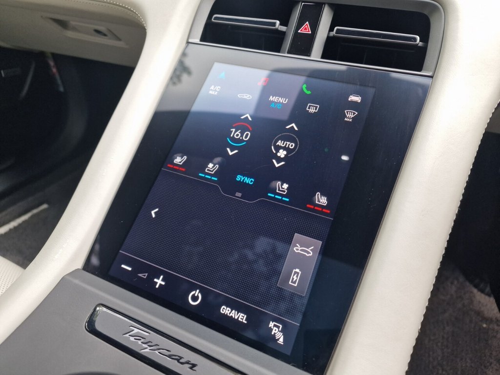 Used Porsche Taycan 2021 for sale - 76323024: Photo 43