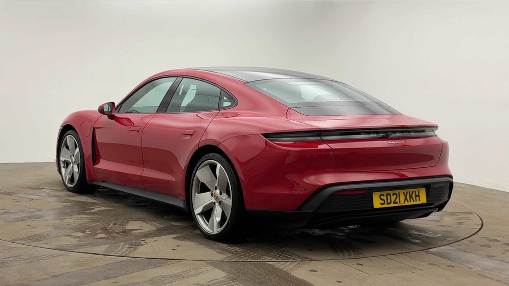 Used Porsche Taycan 2021 for sale - 76447079: Photo 2