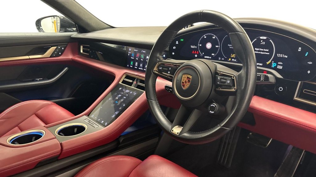 Used Porsche Taycan 2022 for sale - 76322909: Photo 5