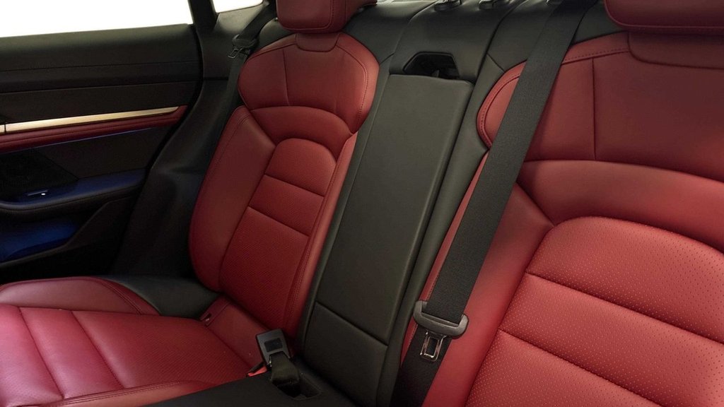 Used Porsche Taycan 2022 for sale - 76322909: Photo 6
