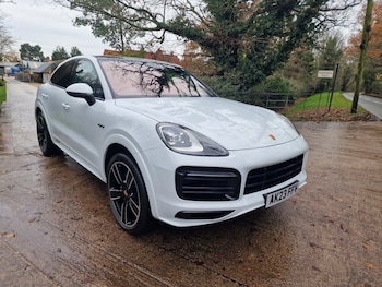 Used Porsche Cayenne 2023 for sale - 76821219: Photo