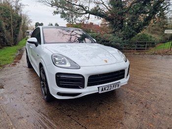 Used Porsche Cayenne 2023 for sale - 76821219: Photo