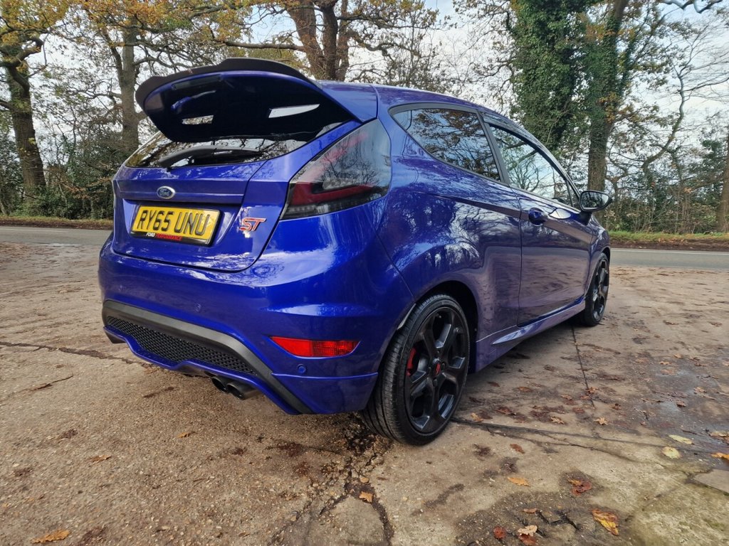 Used Ford Fiesta 2015 for sale - 76563386: Photo 16