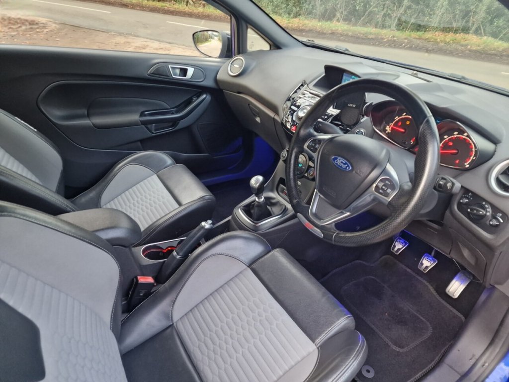 Used Ford Fiesta 2015 for sale - 76563386: Photo 25