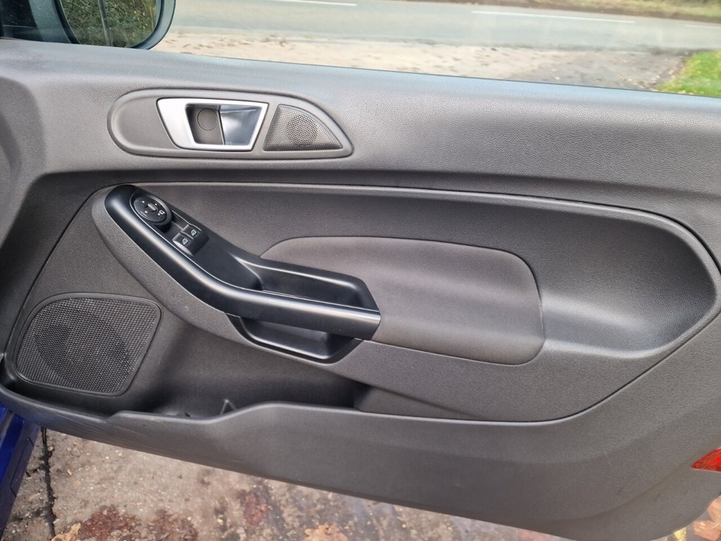 Used Ford Fiesta 2015 for sale - 76563386: Photo 28