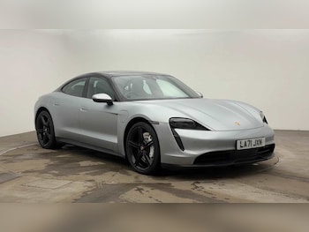 Used Porsche Taycan 2022 for sale - 76323628: Photo