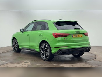 Used Audi RS Q3 2023 for sale - 76632405: Photo
