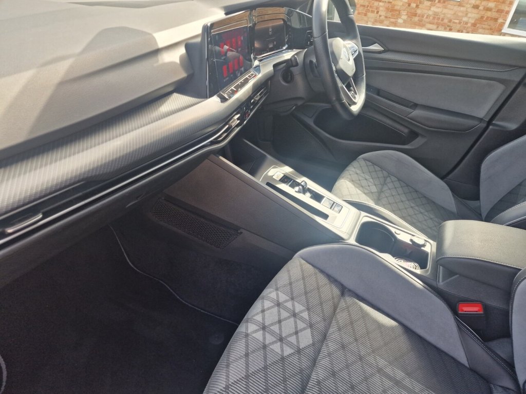 Used Volkswagen Golf 2021 for sale - 76322902: Photo 26