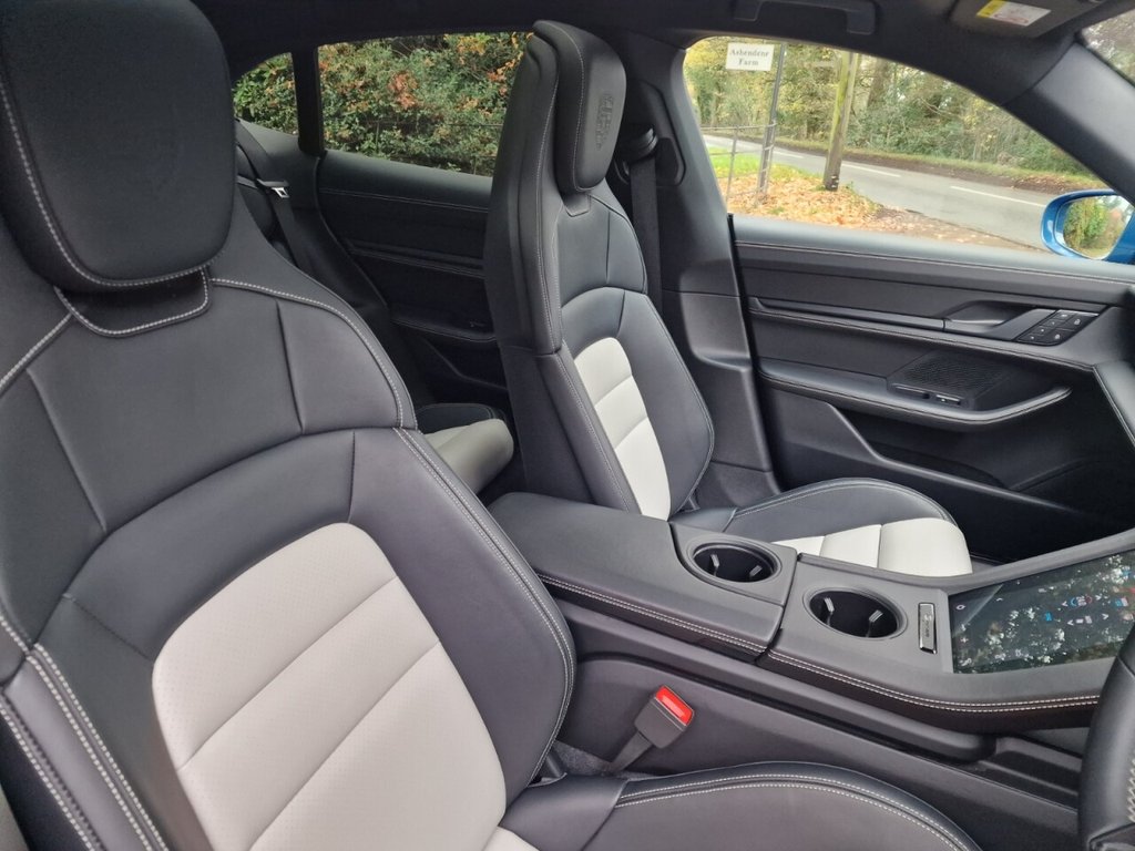 Used Porsche Taycan 2024 for sale - 76547112: Photo 22