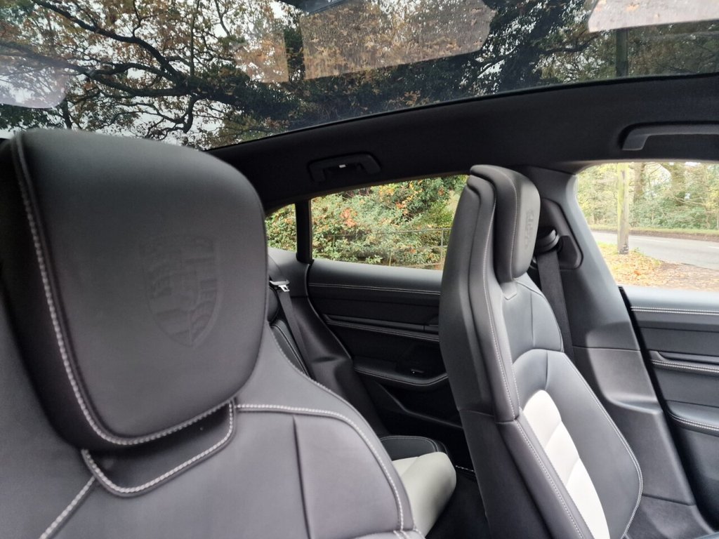 Used Porsche Taycan 2024 for sale - 76547112: Photo 24