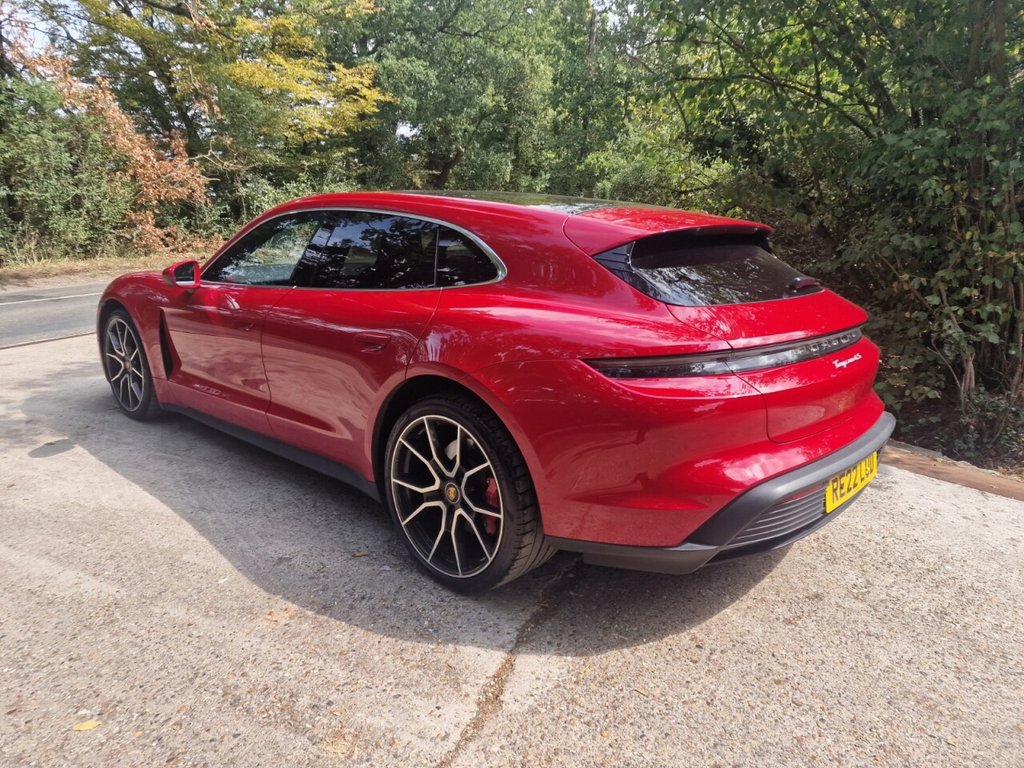 Used Porsche Taycan 2022 for sale - 76323104: Photo 10