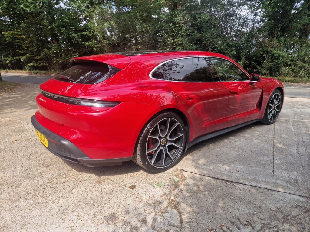 Used Porsche Taycan 2022 for sale - 76323104: Photo 16