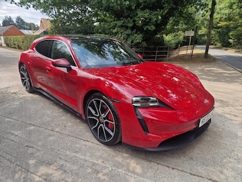 Porsche - Taycan