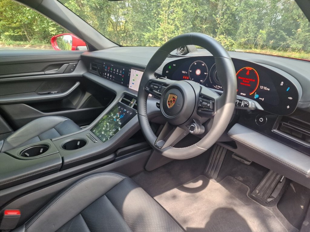 Used Porsche Taycan 2022 for sale - 76323104: Photo 22