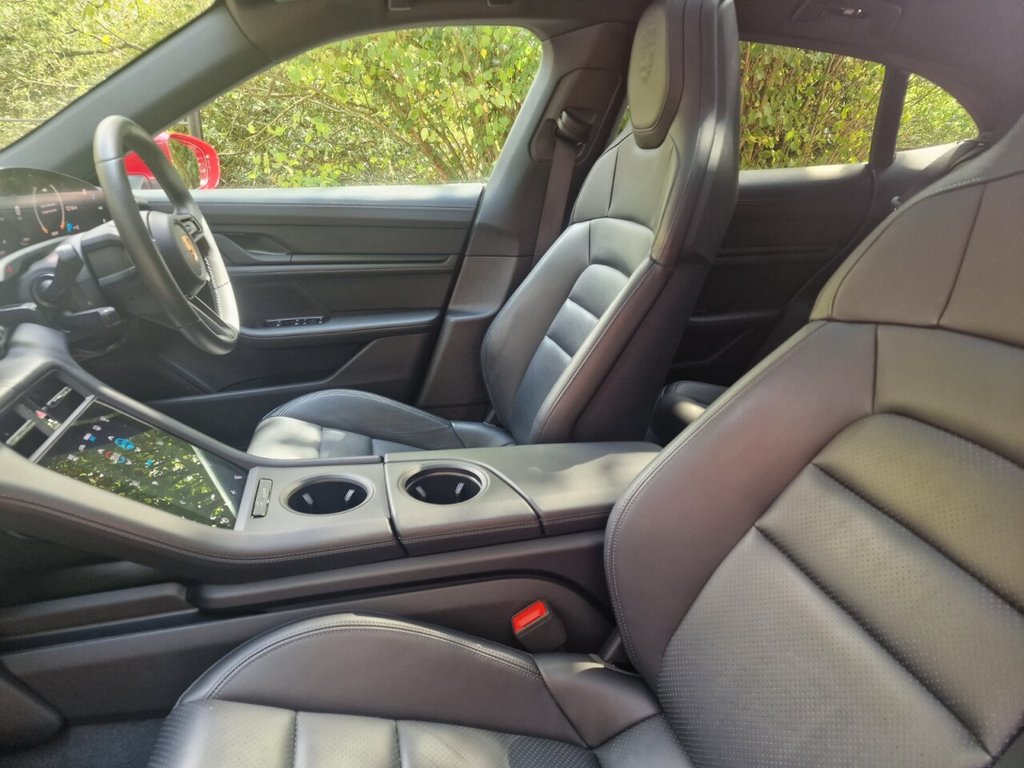 Used Porsche Taycan 2022 for sale - 76323104: Photo 37