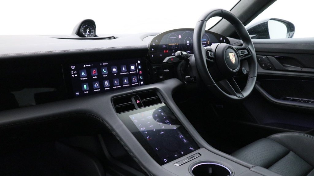 Used Porsche Taycan 2023 for sale - 76632426: Photo 5