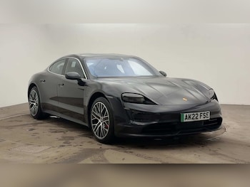 Used Porsche Taycan 2022 for sale - 76323616: Photo