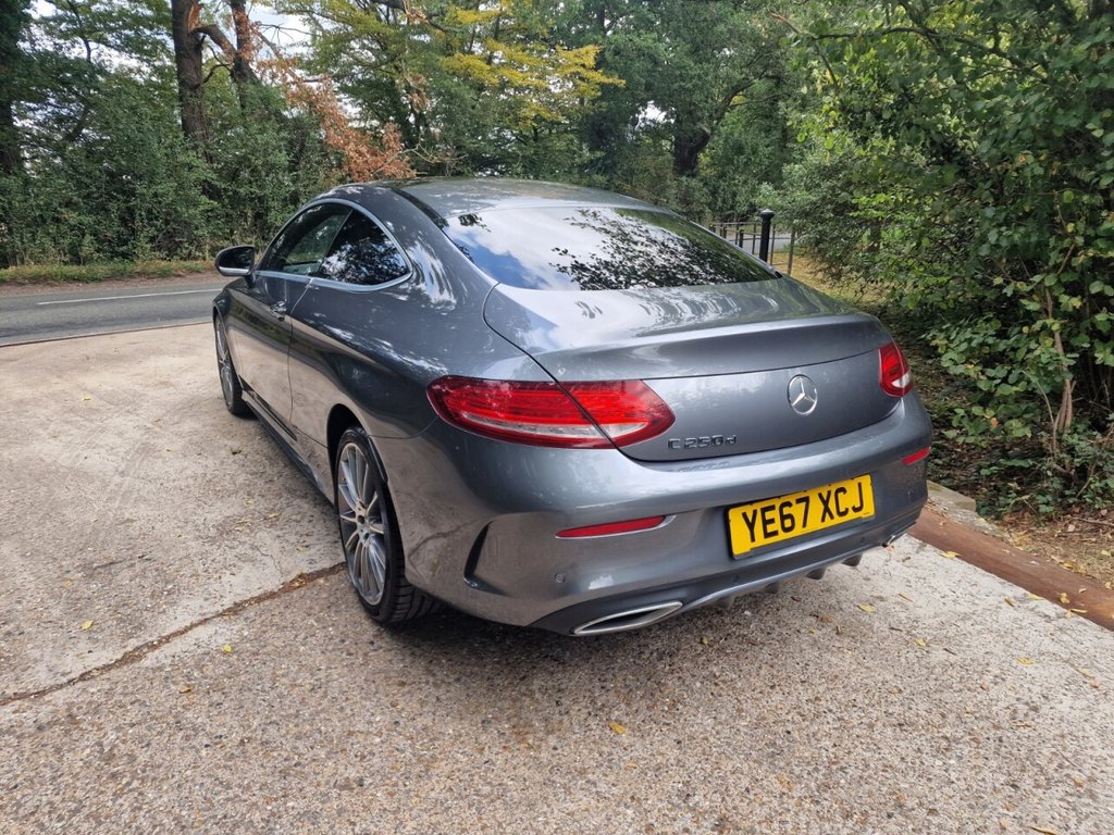 Used Mercedes-Benz C Class 2017 for sale - 76323055: Photo 11