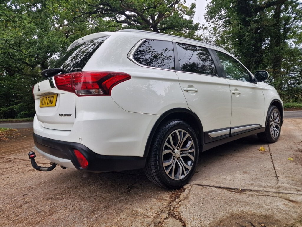 Used Mitsubishi Outlander 2017 for sale - 76323176: Photo 16