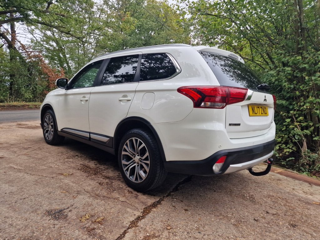 Used Mitsubishi Outlander 2017 for sale - 76323176: Photo 17